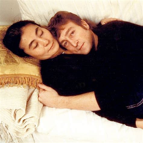 Jan. 22, 1981: John Lennon and Yoko Ono Appeared on Rolling。